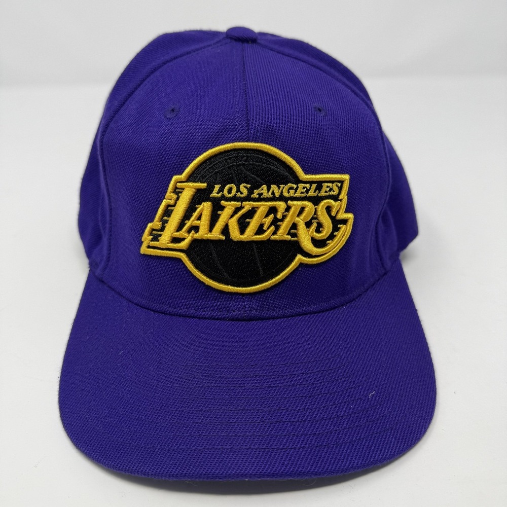 Los Angeles Lakers Hat Cap Snap Back Purple Gold NBA Basketball Embroidered